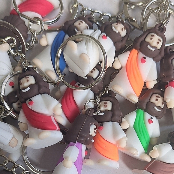 Jesus Keychain Pick Your Color - Picture 5 of 7